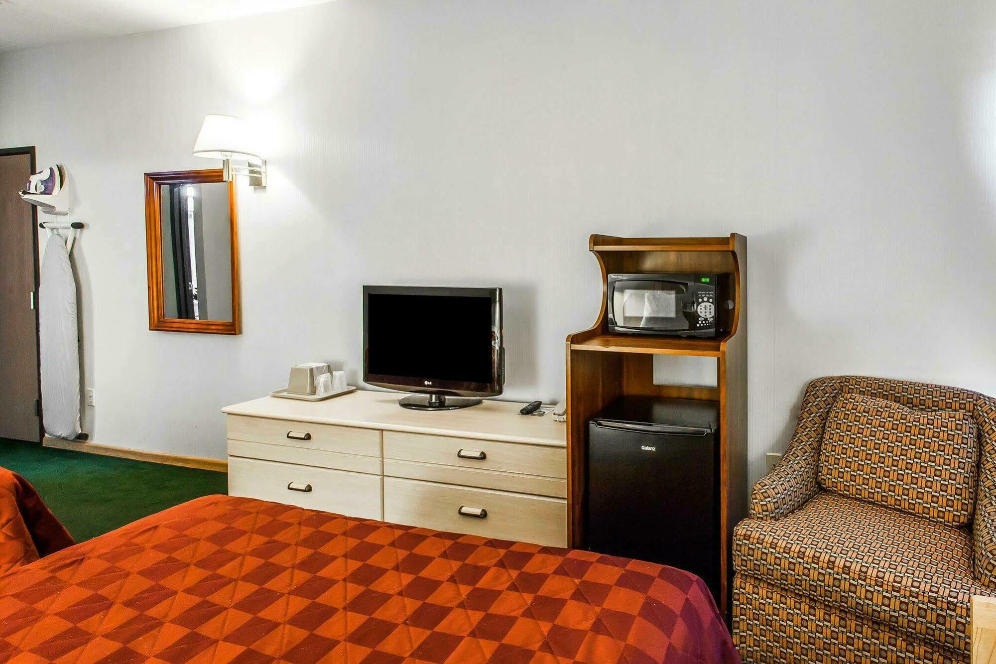 Rodeway Inn 贝灵厄姆 外观 照片